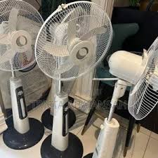 H&A RECHARGEABLE FAN 18"